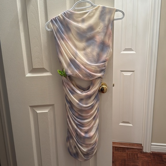 Zara Cutout Dress - Picture 2 of 6